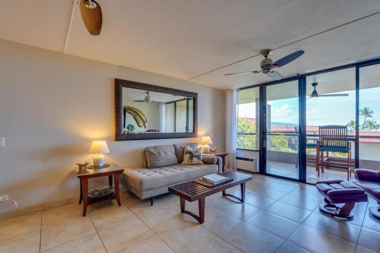 Kona Pacific Top Floor Retreat Ocean View And Pool! Кайлуа-Кона Екстер'єр фото